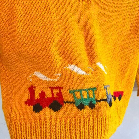 Vintage handmade Yellow Knit Sweater with Train Design - Picture 2 of 11